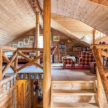 4 Bedroom Gorgeous In Ferienhaus